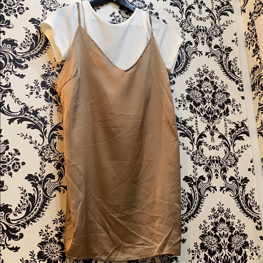 Silky shift dress with detachable tee